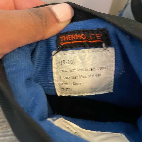 Boys winter boots - Picture 2 of 2